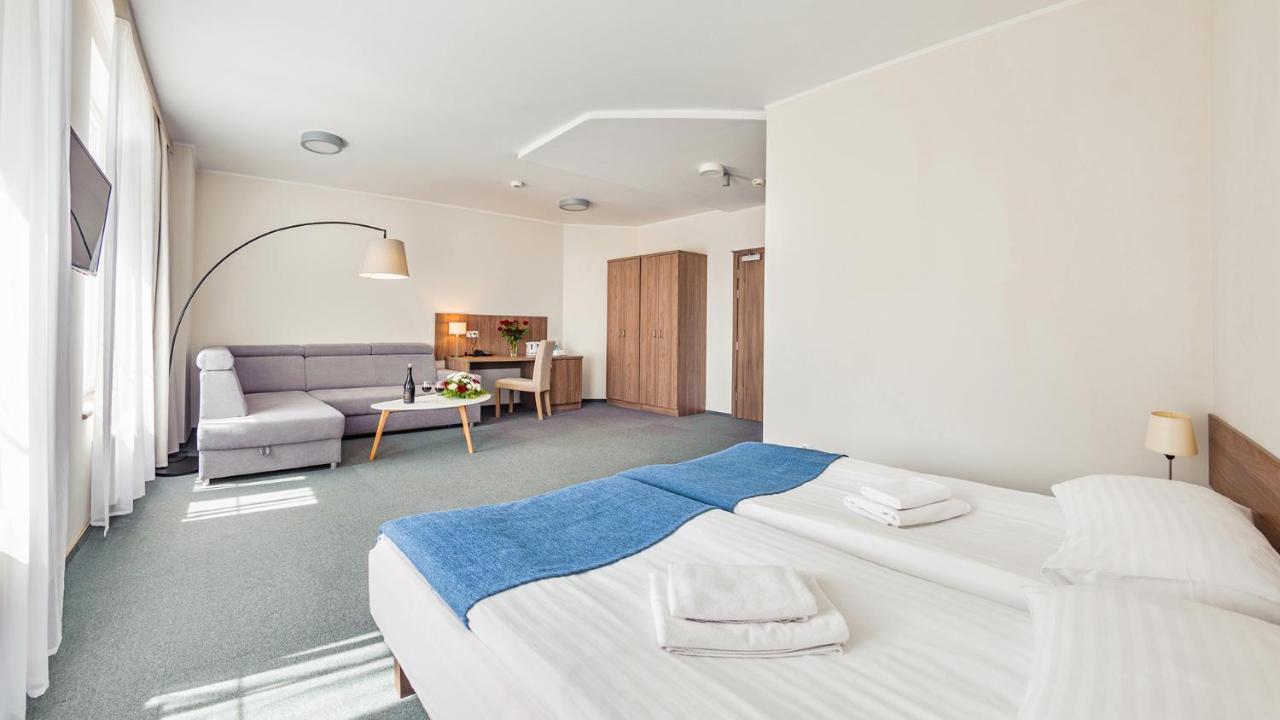 Hotel Zorza Kołobrzeg Esterno foto