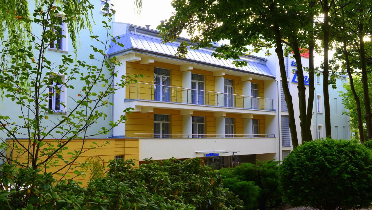 Hotel Zorza Kołobrzeg Esterno foto