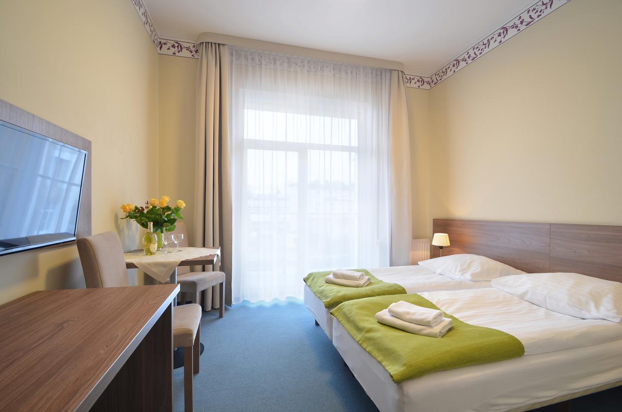 Hotel Zorza Kołobrzeg Esterno foto
