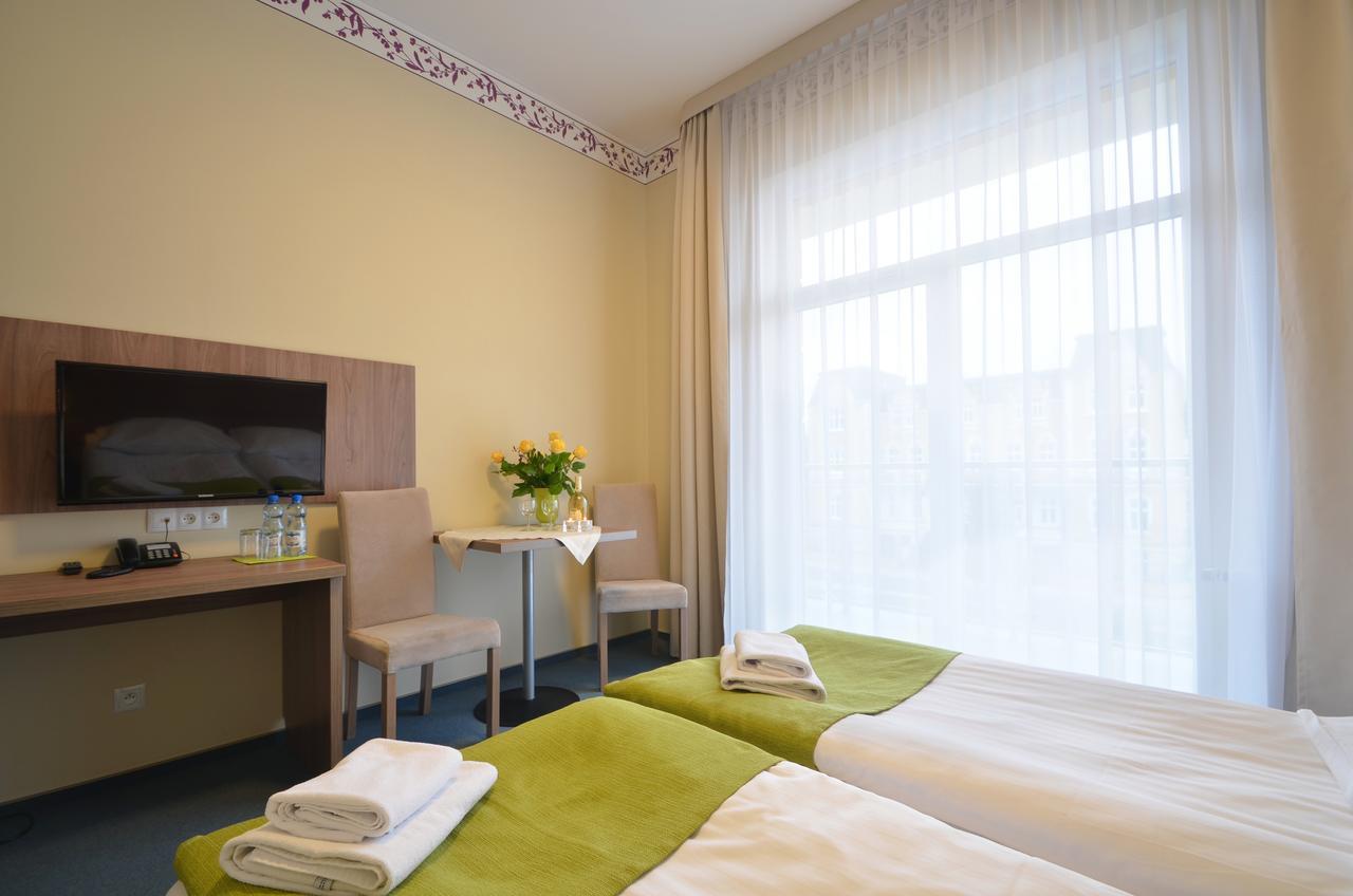Hotel Zorza Kołobrzeg Esterno foto